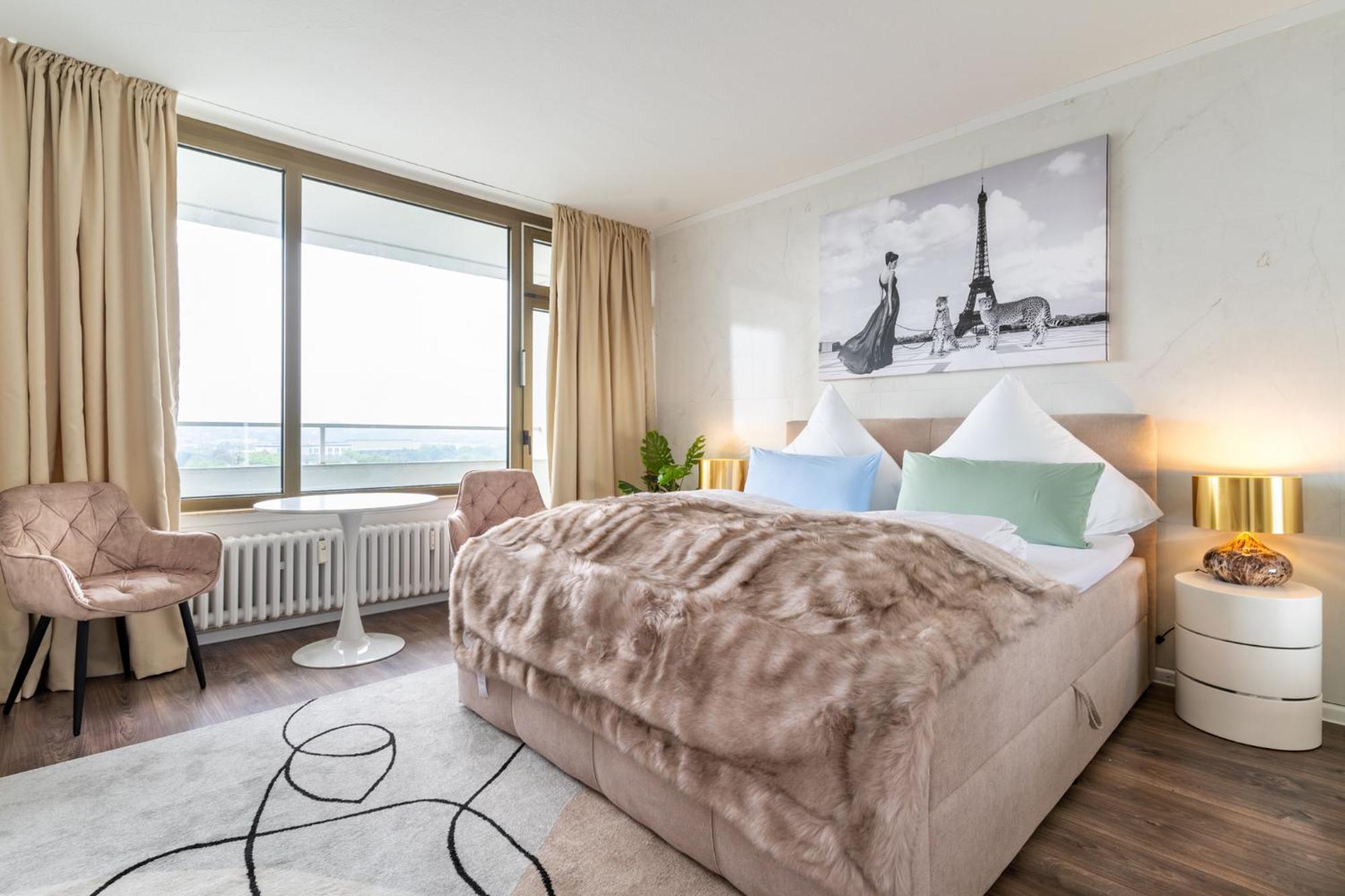 Ruesuite Iv - Messe I King Size Bed I 75 Zoll Tv * Essen